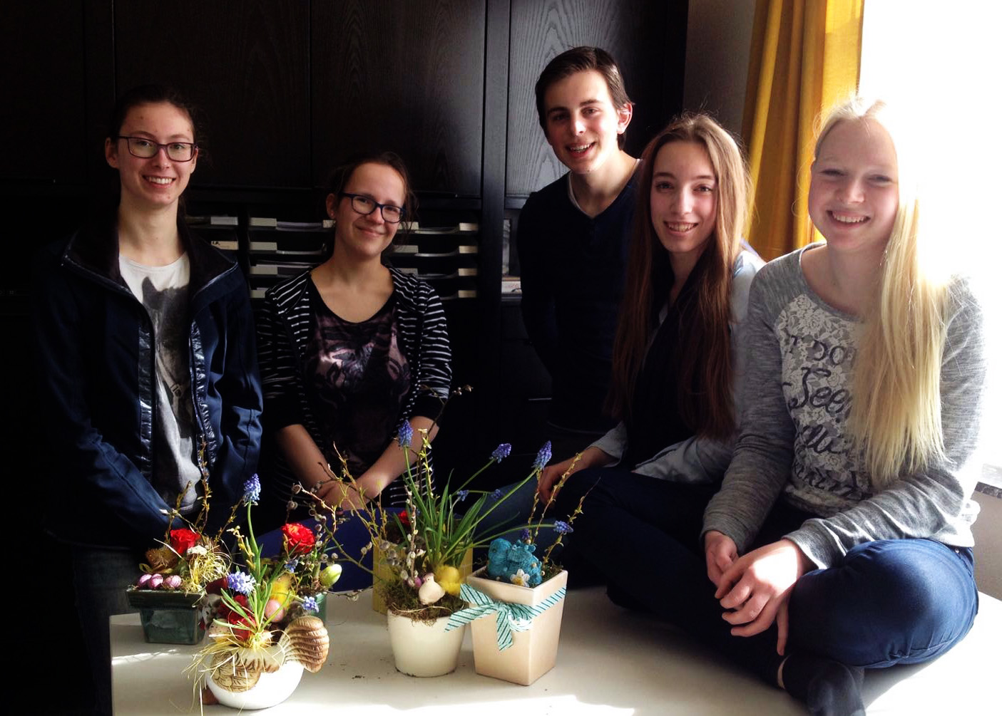 5 van de 7 jongeren die meegaan naar de Wereldjongerendagen in Krakau